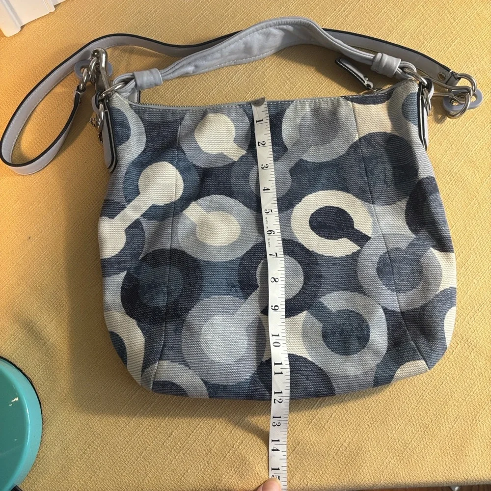 Coach Kristin Graphic Op Art Hobo #14860